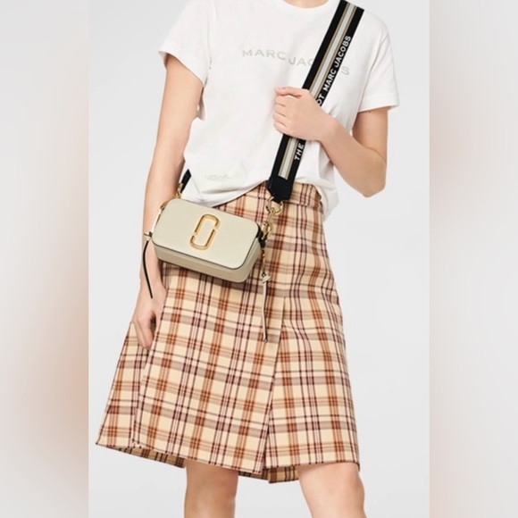 Marc Jacobs Cream and Black CrossbodyBag with Gold Accents